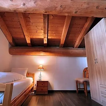 Suretta Hotel 2*